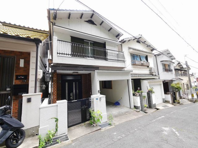 千鳥町4丁目戸建の外観