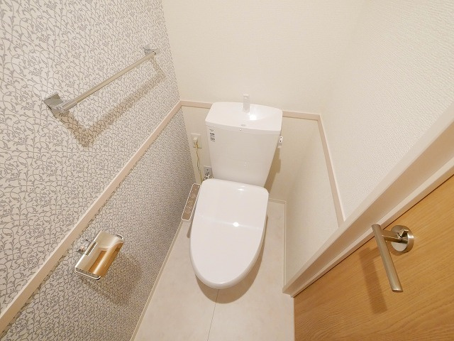 楓　A棟のトイレ|シンプルで使いやすいトイレです