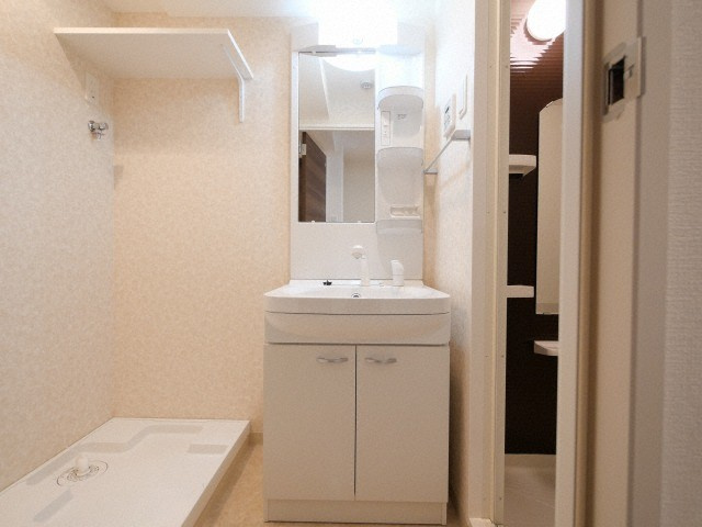 Luxe難波南の独立洗面台