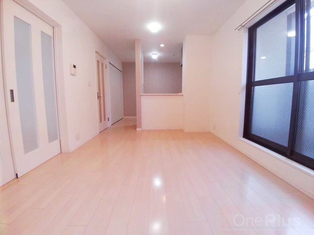 ベルク魚崎の居間・リビング