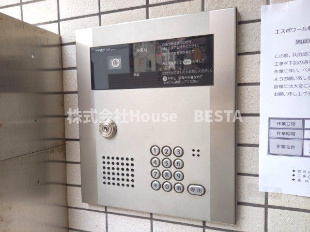 エスポワール春日野道Ⅲのエントランス