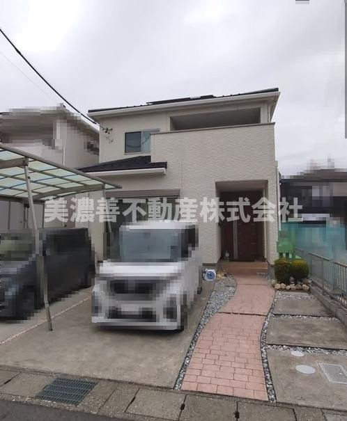 ６３２９５　岐阜市茜部神清寺２丁目中古戸建て