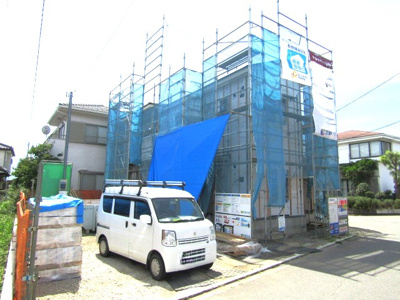 【駐車場】 | ブルーミングガーデン甲斐市篠原　1号棟 | 車をお持ちの方に嬉しい駐車場付きの物件です