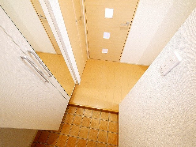 クラージュの玄関|シンプルで使いやすい玄関です