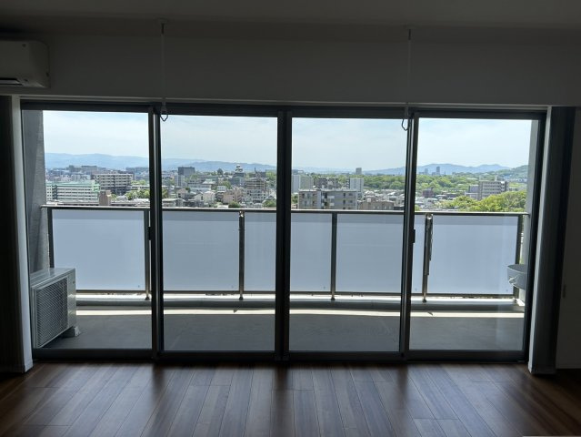 プレミスト京町本丁の居間・リビング