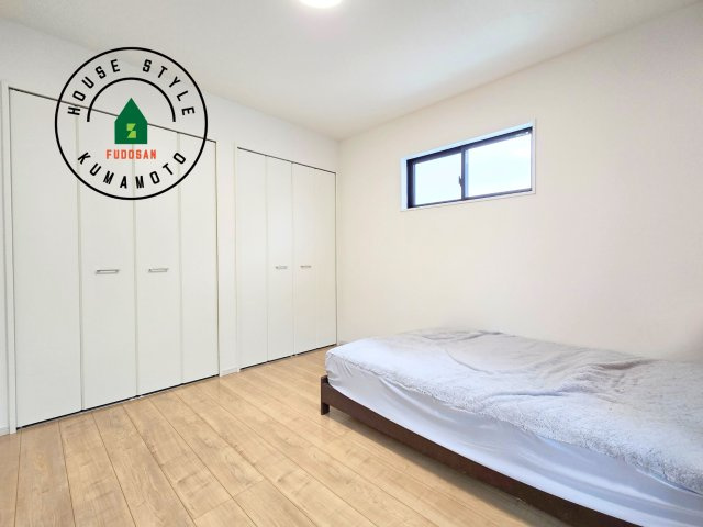 熊本市北区麻生田5丁目第1-4棟（1号棟）　の洋室|採光良好な洋室は全居室、複層ガラスの遮熱効果と断熱効果で、一年中快適に過ごせます。