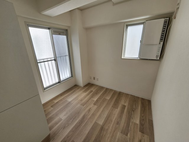 深江本町マンションの居間・リビング