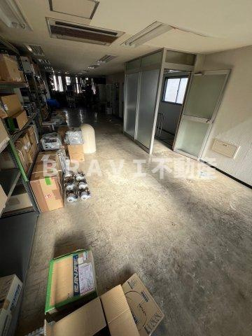 JESCO今里ビル　BRAVI不動産の内装