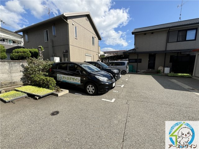 ラフィネ錦が丘の駐車場|駐車場です