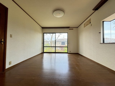 【居間・リビング】 | 楡木3丁目戸建