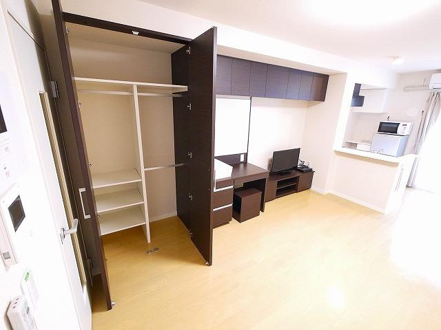 レオネクストＳｍｉｌｅの収納|大きなものも収納できそうです