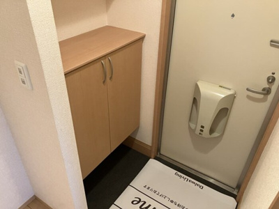 【玄関】 | ロイヤル・メゾンB棟