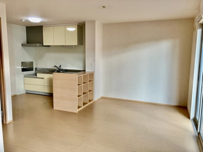 【居間・リビング】 | ロイヤル・メゾンB棟