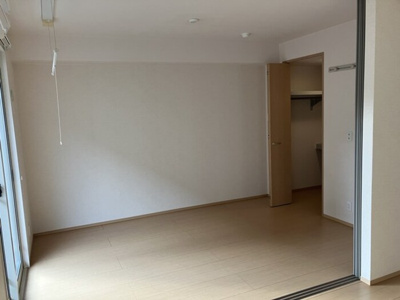 【居間・リビング】 | ロイヤル・メゾンB棟