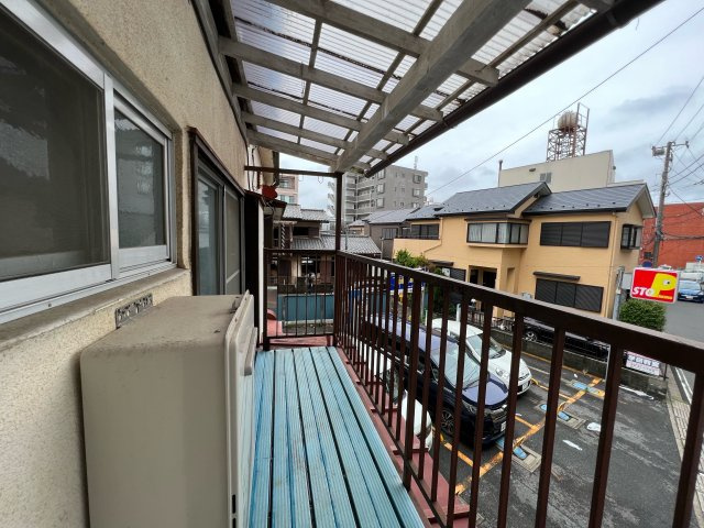 四街道鈴木アパートのバルコニー