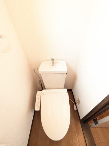 シャルマン元町のトイレ