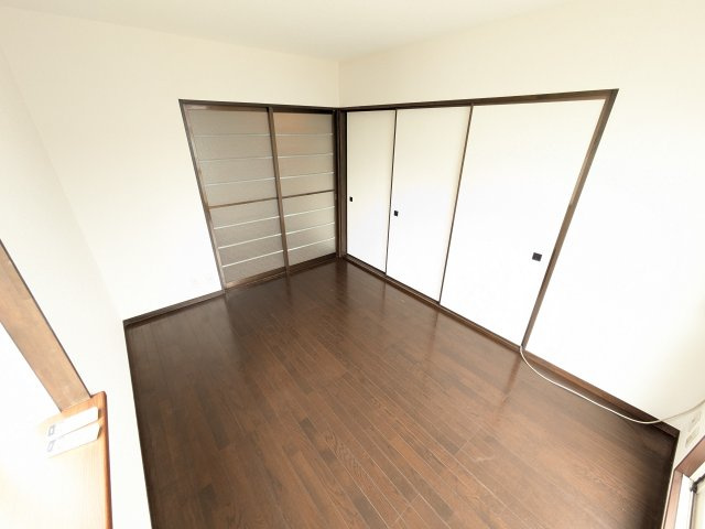 シャルマン元町の居間・リビング