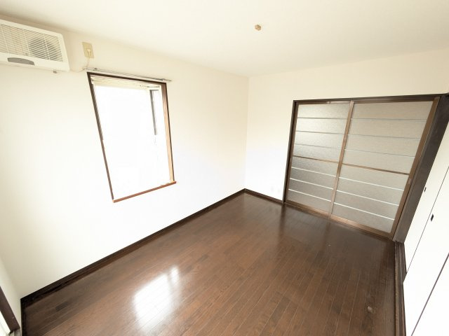 シャルマン元町の寝室