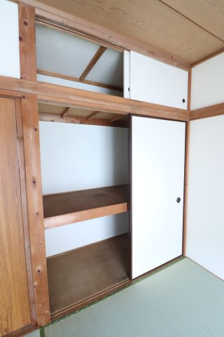 第2ニイヤスカイハイムの収納