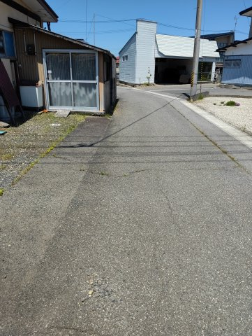 米沢市城西１丁目　二階建て住宅のその他|前面道路　北側