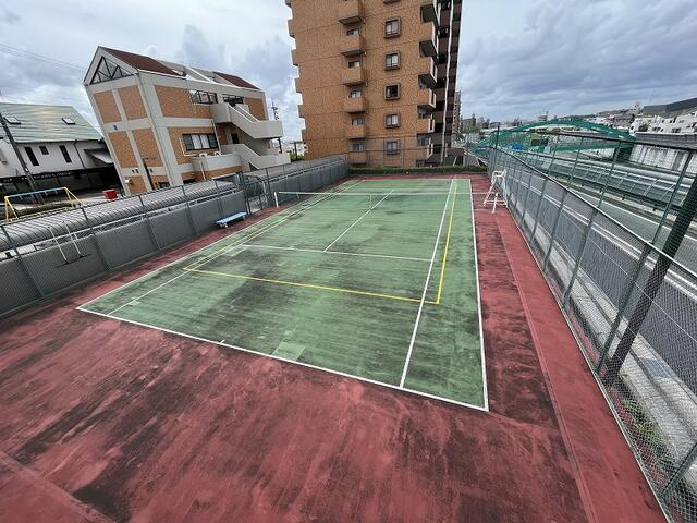 名古屋市天白区梅が丘３丁目の中古マンションのその他共用部分|敷地内テニスコート利用可。※使用細則あり。