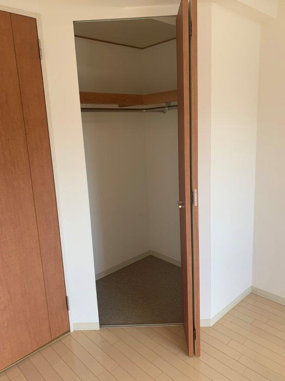 ドゥーエ森ノ宮の収納