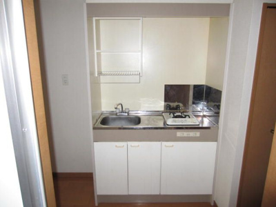 【キッチン】 | プリマヴェーラ井尻 | 別号室の写真になります。現況優先。