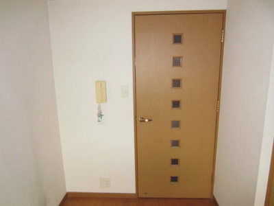 【セキュリティ】 | プリマヴェーラ井尻 | 別号室の写真になります。現況優先。