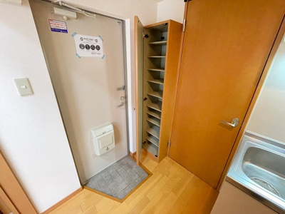 【玄関】 | ベネフィスタウン井尻2 | 別号室の写真になります。現況優先。