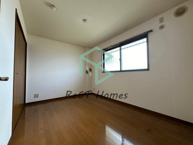 姫路市飾磨区中島３丁目の賃貸マンションの居間・リビング