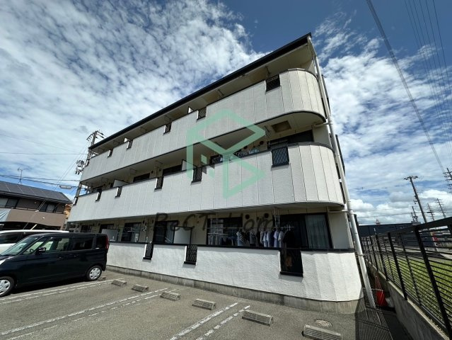 姫路市飾磨区中島３丁目の賃貸マンションの外観