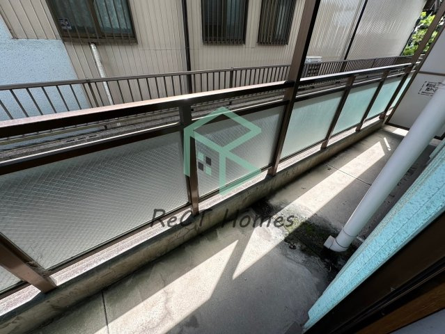 姫路市飾磨区中島の賃貸マンションのバルコニー