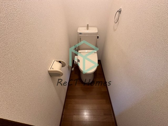 姫路市飾磨区中島の賃貸マンションのトイレ