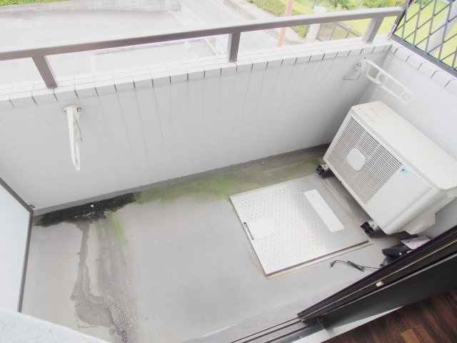 ラフィーネ府中のバルコニー