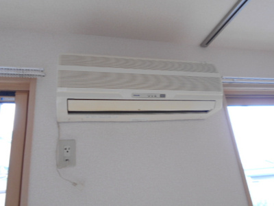 【設備】 | ﾙﾐｴｰﾙﾓﾅﾘｴ | エアコン