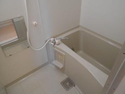 【浴室】 | ﾙﾐｴｰﾙﾓﾅﾘｴ | バスルーム