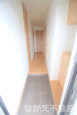 【玄関】 | 明るい玄関です