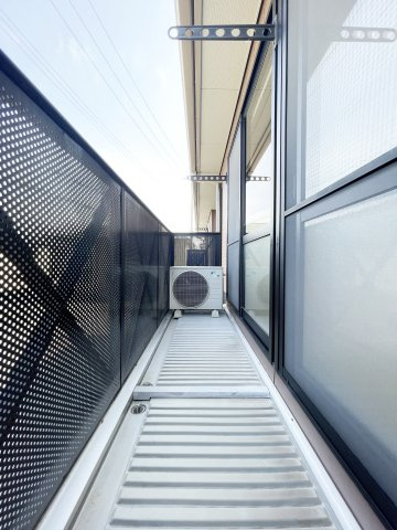 ディアス川南　Ａ棟のバルコニー