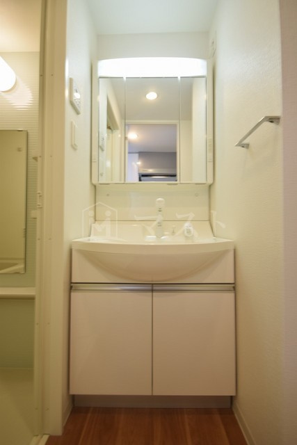 アンビエンテ四ツ橋の洗面所