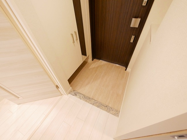 ラヴィーナ奈良の玄関