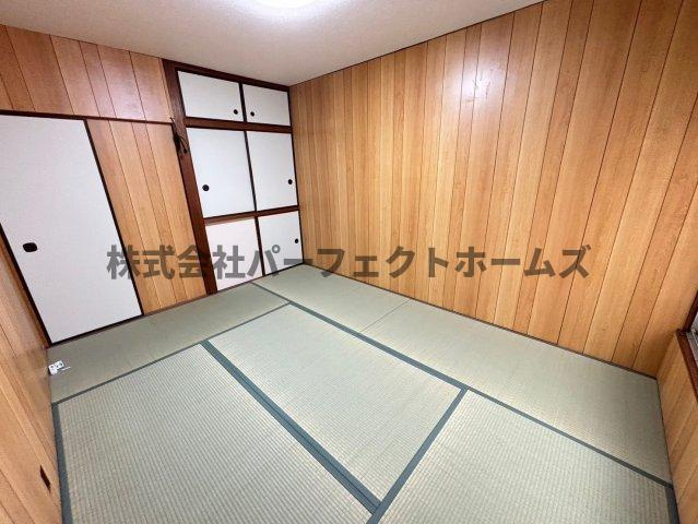 堀溝2丁目テラス　賃貸の寝室|落ち着いて過ごせるお部屋なので、寝室にいかがでしょうか