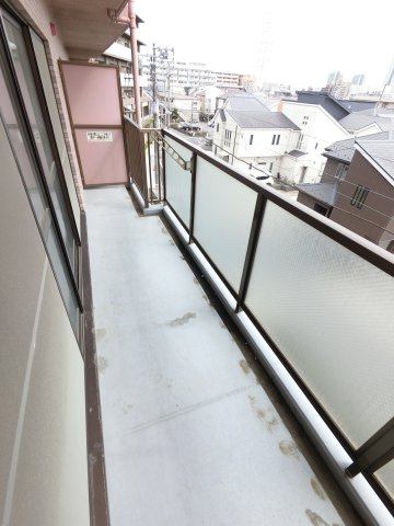 グランシャリオのバルコニー