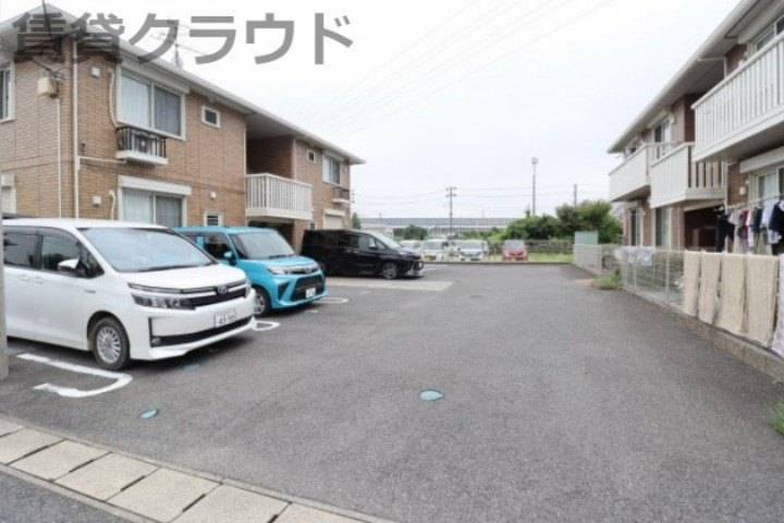 クリスタル　ソレーユの駐車場|駐車場です