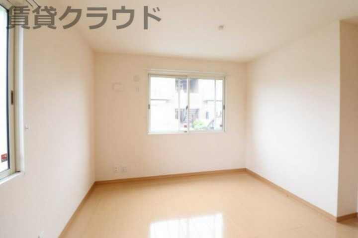 クリスタル　ソレーユの居間・リビング|ゆったり過ごせる居間です