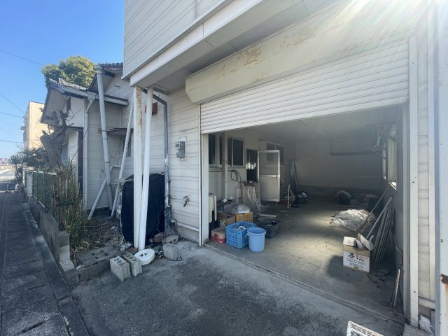 大川市大字下青木中古戸建の駐車場