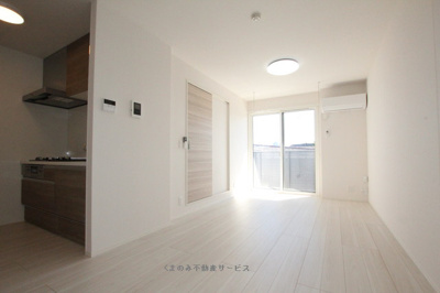 【居間・リビング】 | D-ROOM ALBA | ゆったり過ごせる居間です
D-ROOM ALBA　212号室　2024/10/12撮影