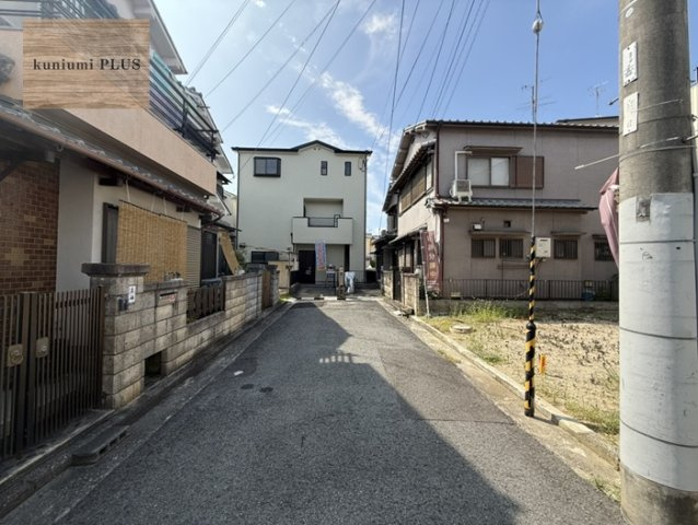 堺市東区北野田の前面道路含む現地写真