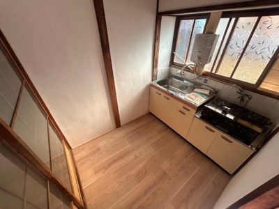 【居間・リビング】 | 芝田貸家