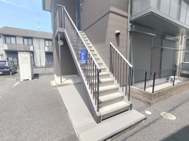 201のエントランス