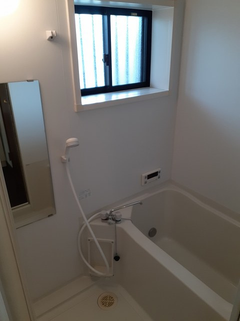 サンハイツ長者ヶ台Ｂ棟の浴室